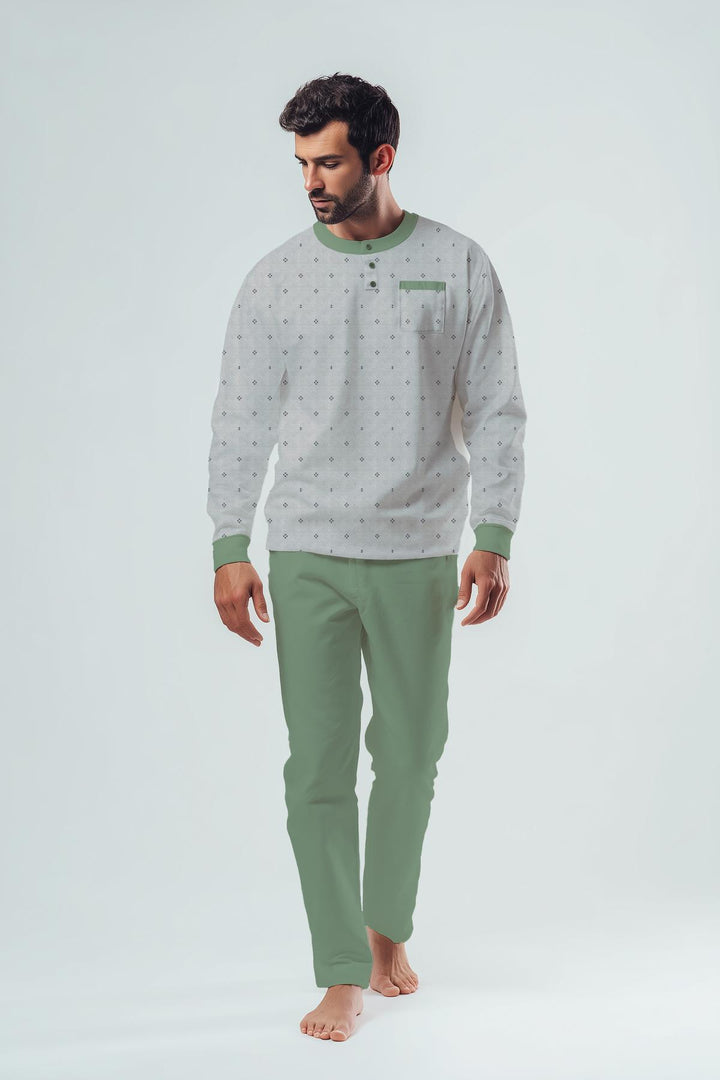 0509-S26-O_933|13e239a9a03932df716f43aafd15be62