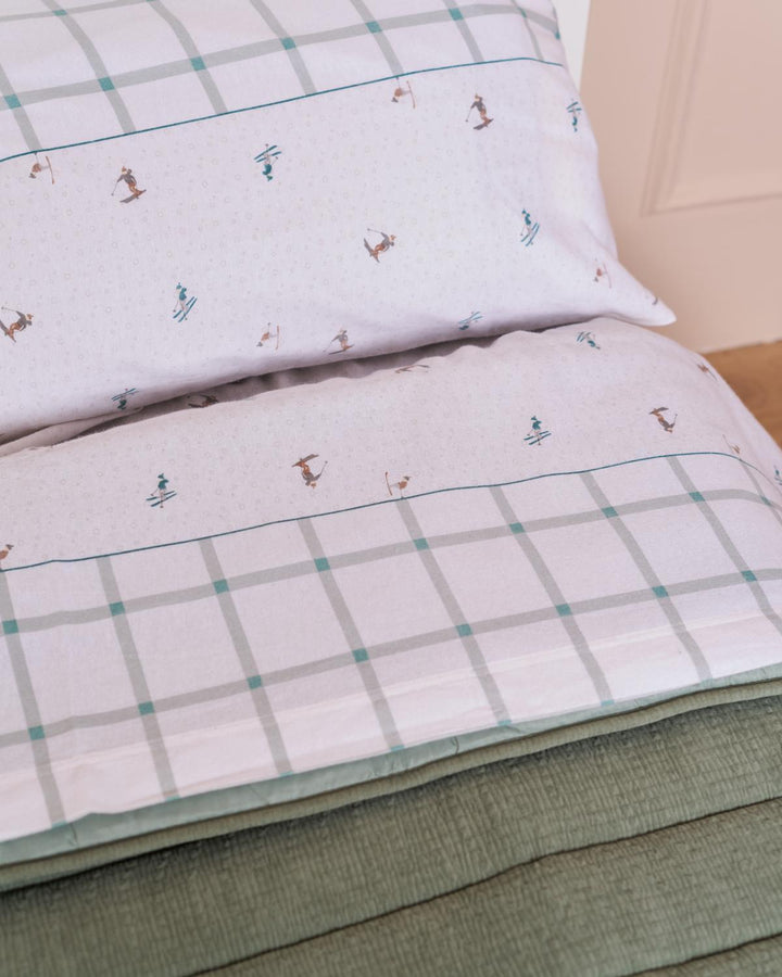 41235_933_4|70f93789d9a873cf672ca708657979a1